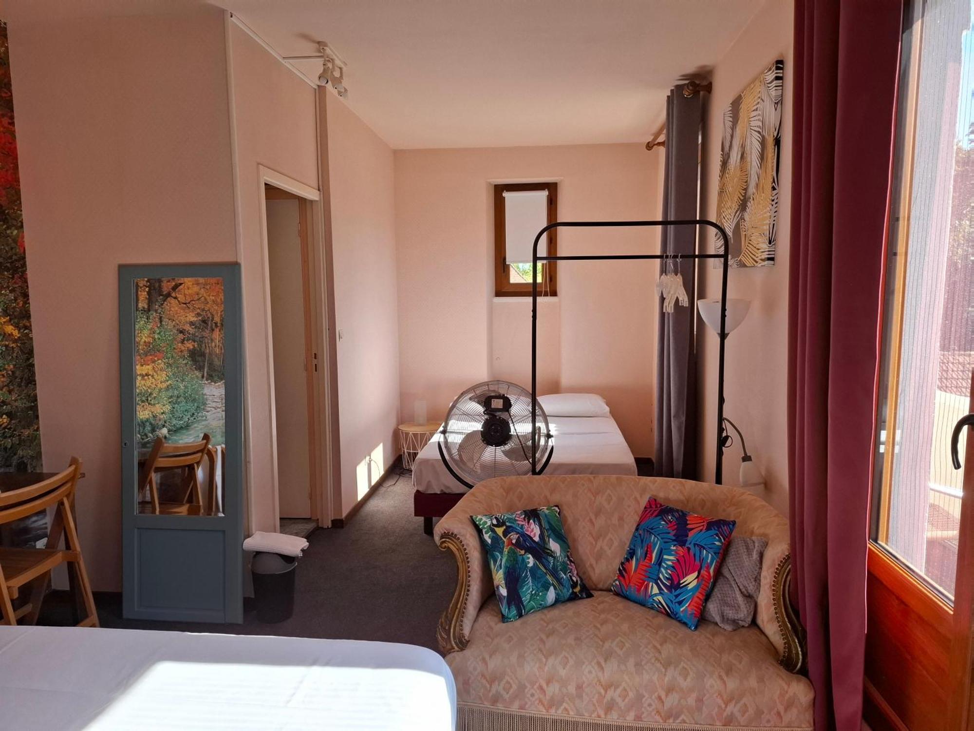 Hotel Du Pont Et Restaurant A Groléjac Екстериор снимка