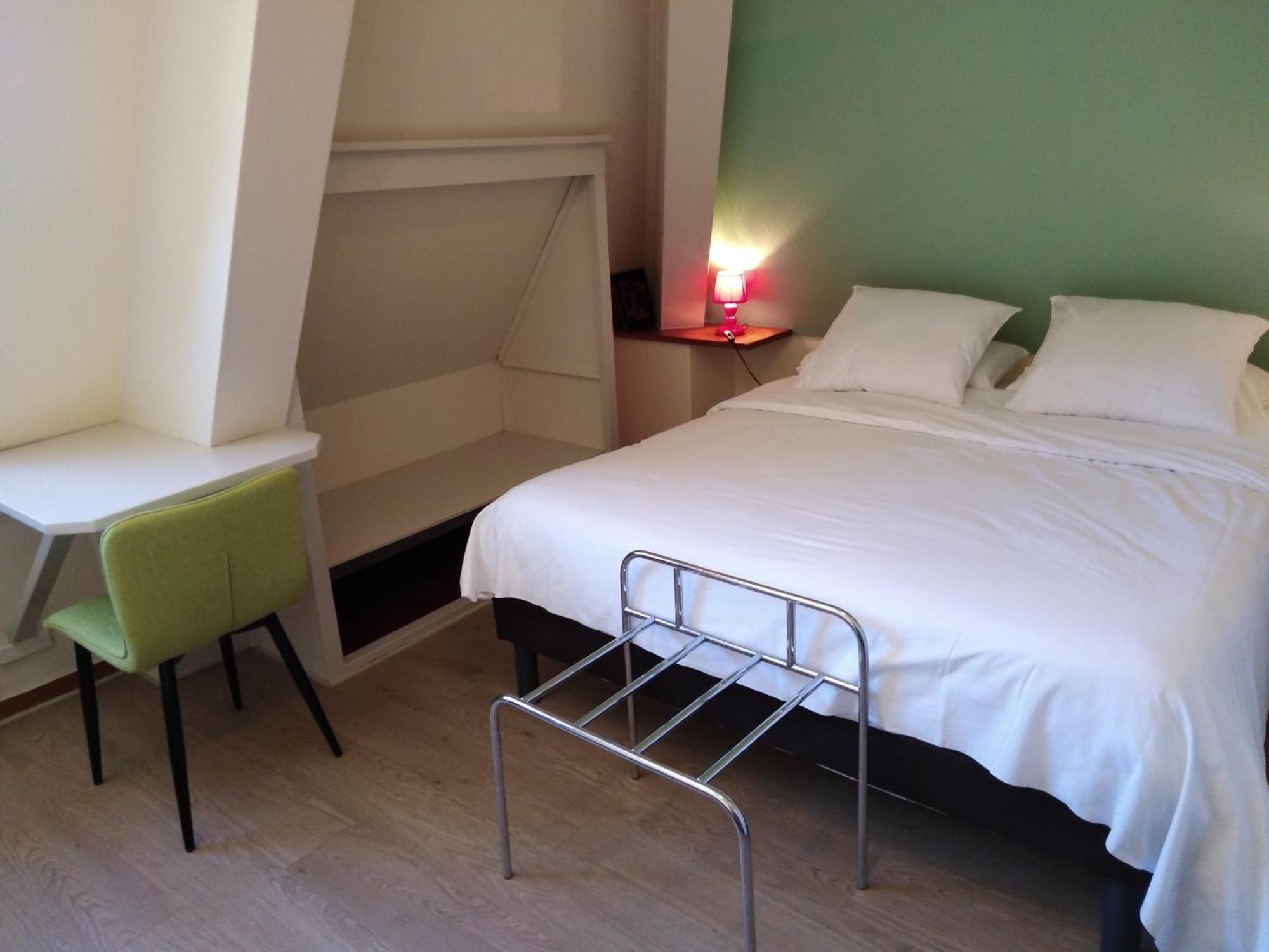 Hotel Du Pont Et Restaurant A Groléjac Екстериор снимка